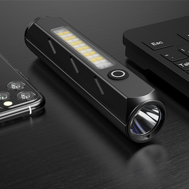 Potężna latarka akumulatorowa  – Edc (Every Day Carry recenzja i cena