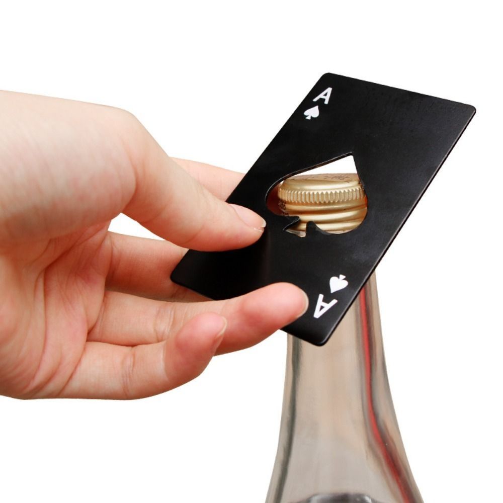 Otwieracz do butelek ze stali  – Multitool Credit Card recenzja i cena